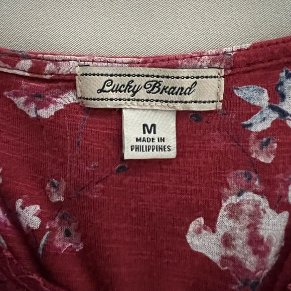 Lucky Brand Red Floral Lace Sleeveless top Size M - Picture 9 of 9